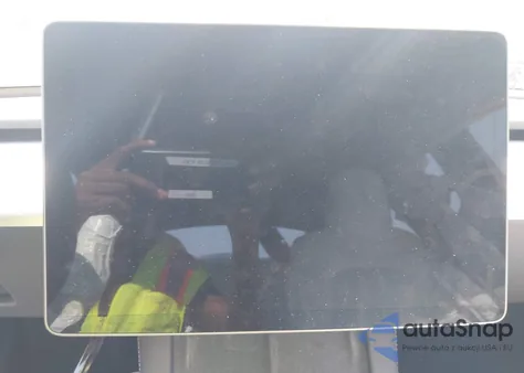 2024 Tesla Model Y Performance Dual Motor All-Wheel Drive из США, поврежденный, VIN 7SAYGDEF3RA312959